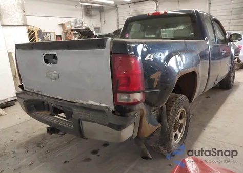 2010 GMC Sierra 2500Hd Work Truck from USA, damaged, VIN 1GT5KZBG9AZ271036